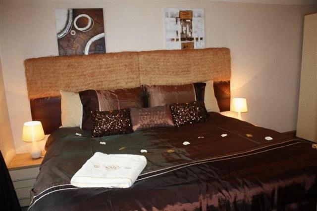 Robertsbridge Retreat At Cornhill Self Catering Apartments Номер фото