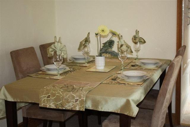 Robertsbridge Retreat At Cornhill Self Catering Apartments Номер фото